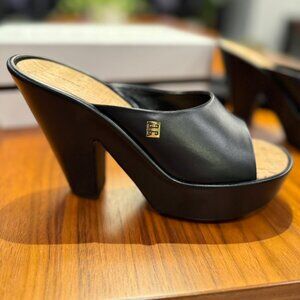 Givenchy Doll Platform Slide Sandal Black Size 40 EUR NIB (Retail: $925)